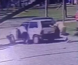 Insólito robo en Granadero Baigorria: se llevaron un auto empujándolo a plena luz del día | Rosario y la región