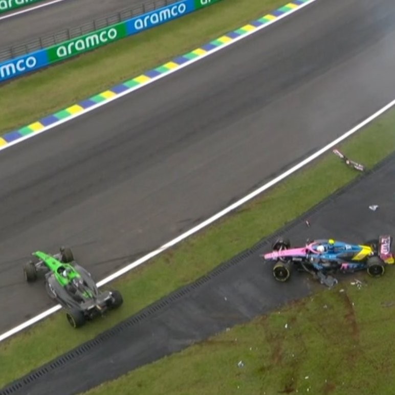 Colapinto chocó en una pista muy mojada y quedó afuera de la carrera sprint | Deportes