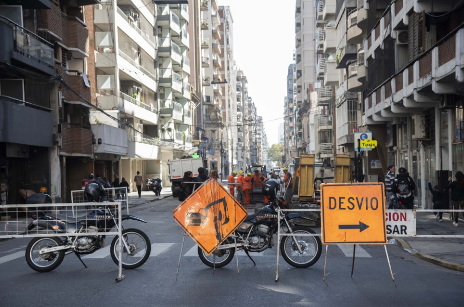 La Municipalidad realiza mejoras viales en el centro y otras zonas, con cortes en el tránsito | Rosario y la región