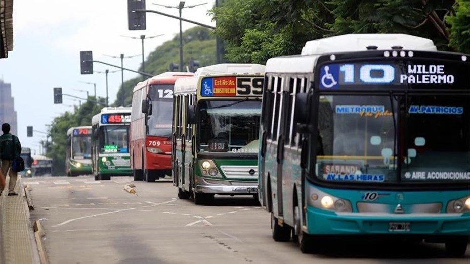 El boleto de colectivo aumentó un 10% hoy en el AMBA | Información General