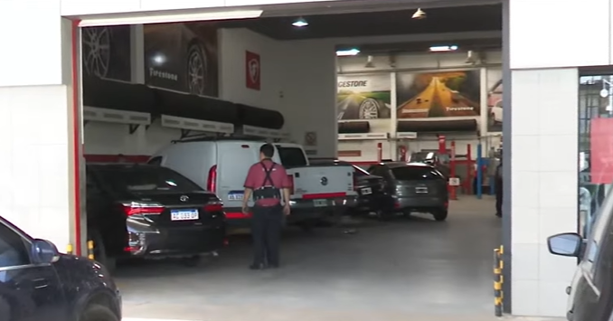 Escruche en una gomería: se llevaron una camioneta y dinero de la caja fuerte | Rosario y la región