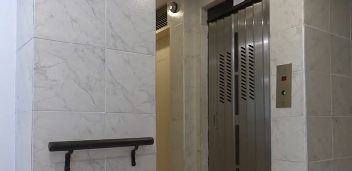 Cayó un ascensor y se salvaron de milagro | Rosario y la región