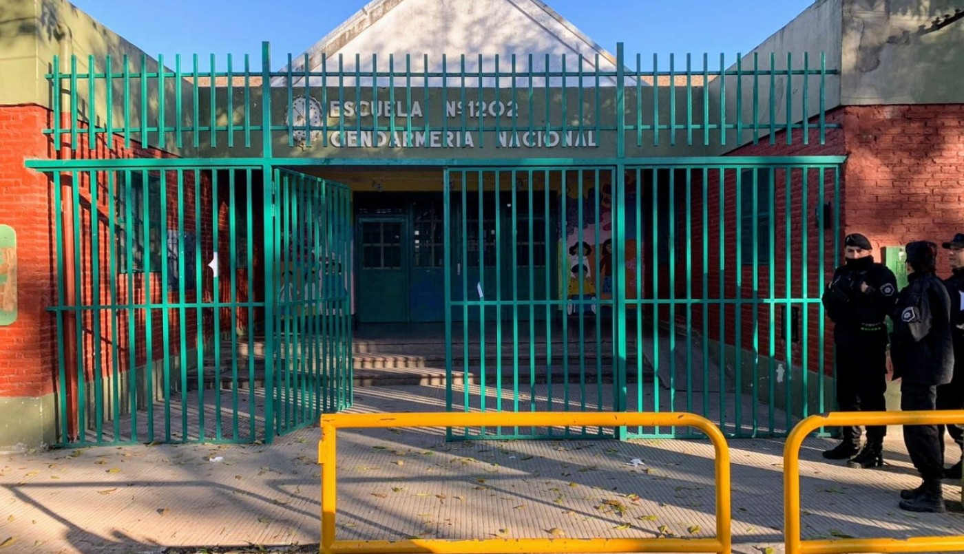 Robaron en la escuela Gendarmería Nacional N 1202 | Rosario y la región