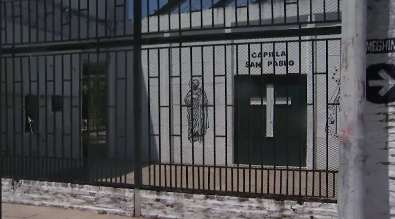 Saquearon una capilla y una escuela: suspendieron sus actividades por falta de luz y agua | Rosario y la región