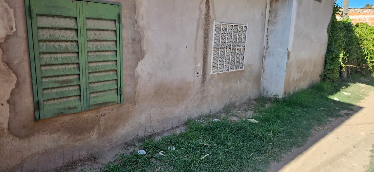 Violento ataque a balazos en Empalme Graneros: una mujer murió y un hombre está grave | Rosario y la región