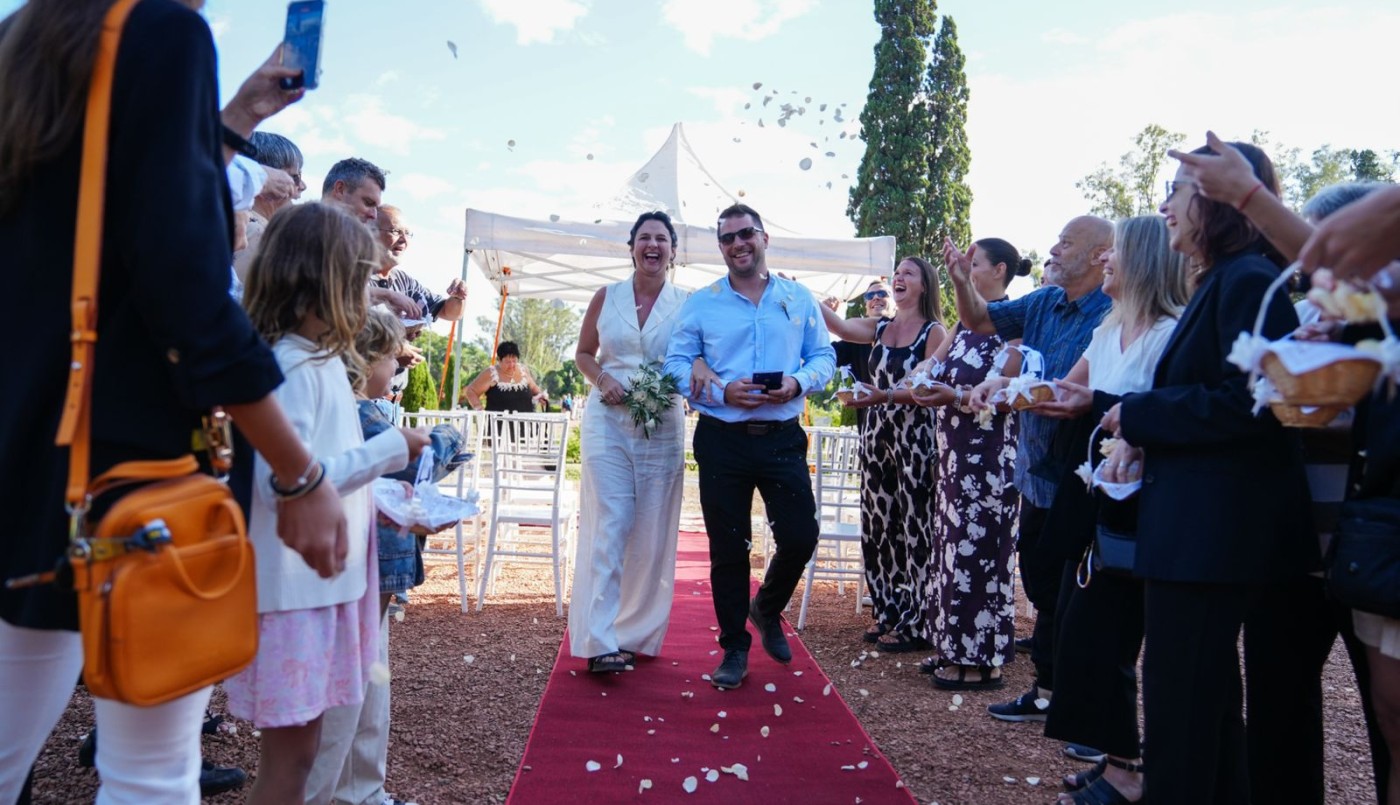 En el Día de los Enamorados, 40 parejas celebraron su casamiento en espacios públicos de la provincia | Rosario y la región