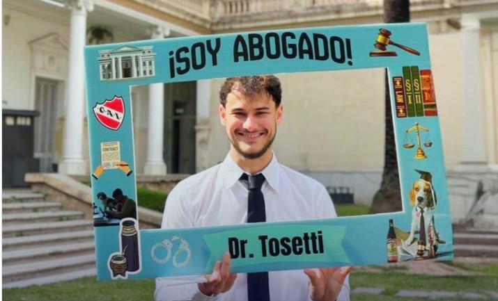 Abogado en tiempo récord, un joven rosarino se recibió en tres años | Rosario y la región