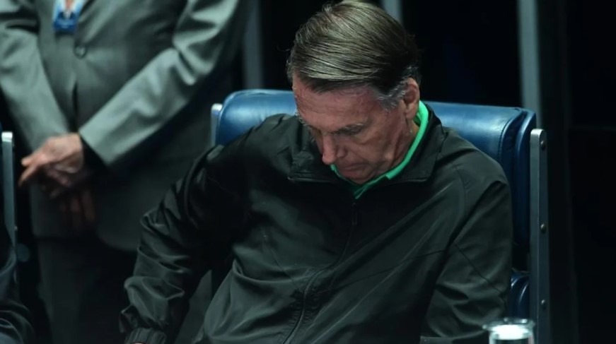 Bolsonaro vuelve a prisión tras más de una semana hospitalizado | Internacionales