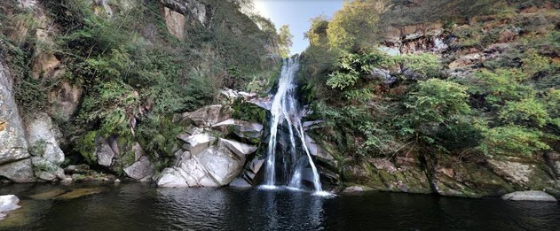 Córdoba: un hombre murió tras meterse a nadar en una cascada | Información General