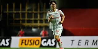 Quién es Ryoga Kida, el futbolista japonés que debutó en Argentinos Juniors | Deportes