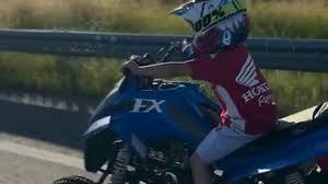 El padre del menor que conducía un cuatriciclo en ruta defendió la situación: “El nene es feliz, somos fierreros” | Información General