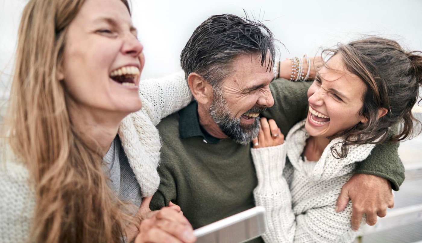Reírse en momentos inapropiados: qué dice la ciencia sobre este fenómeno | Curiosidades