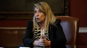 Schmuck sobre los cuidacoches en Rosario: “Cobrar por estacionar no es trabajo, es una extorsión y se tiene que terminar” | Rosario y la región