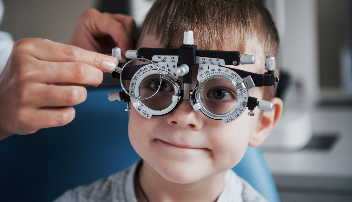 Miopía en niños: proyectan que el 40% será miope para 2050 por el uso excesivo de pantallas | Información General
