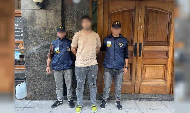 Detuvieron a un joven acusado de hackear cuentas por montos millonarios | Información General