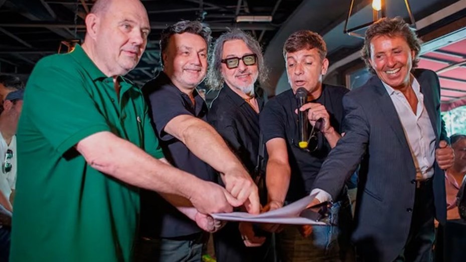 Mar del Plata inauguró la temporada teatral de verano 2026 con artistas destacados y entradas a precios accesibles | Espectáculos