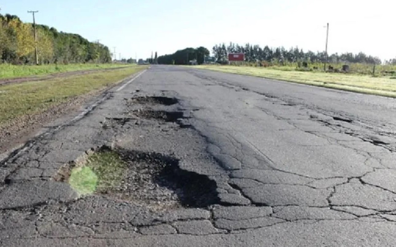Las rutas argentinas, en emergencia: el 70% de la red vial está en mal estado | Información General