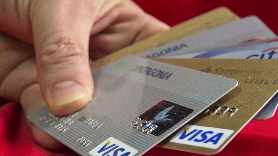 Crecen las deudas con bancos y billeteras y supera los $5 millones por cliente | Política y Economía