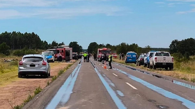 Tragedia en la Ruta 136: Un matrimonio rosarino y una mujer uruguaya fallecieron en un violento choque frontal | Información General