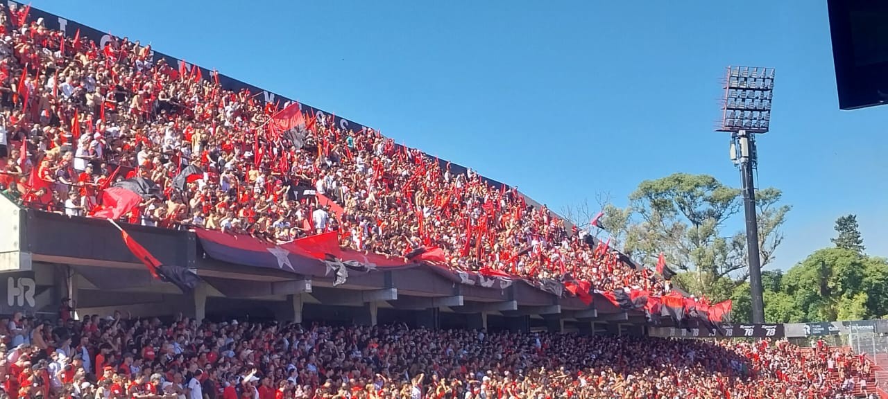 Intensa previa del clásico de Rosario, color, pasión e incidentes menores | Deportes
