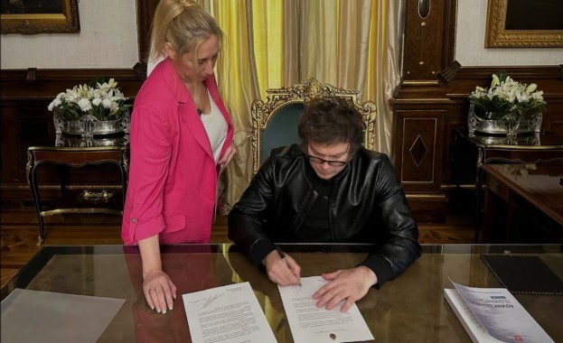 Milei prometió no vetar el Presupuesto y garantizó el déficit cero sin subir impuestos