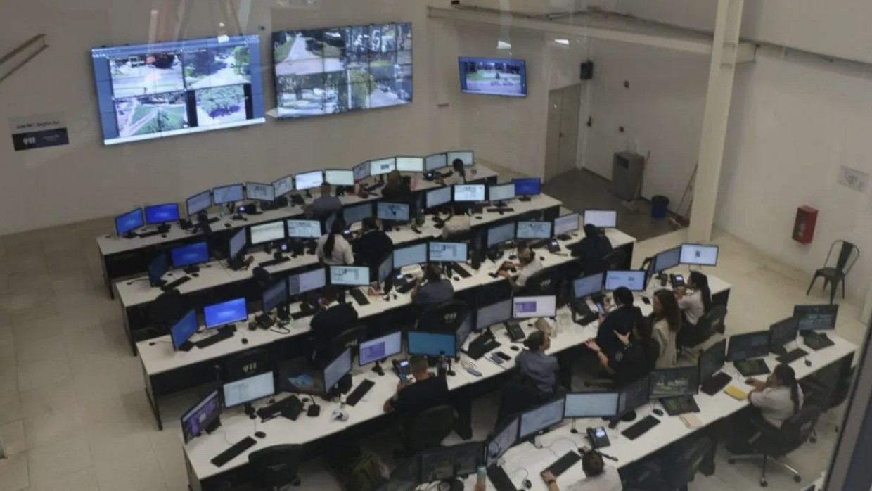 El 911 de Santa Fe superó las 9.200 llamadas en su primer año de funcionamiento | Rosario y la región