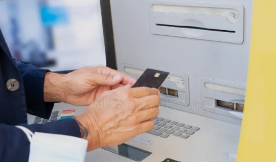 Un banco reintegró $11 millones a un jubilado tras detectar transferencias fraudulentas | Información General