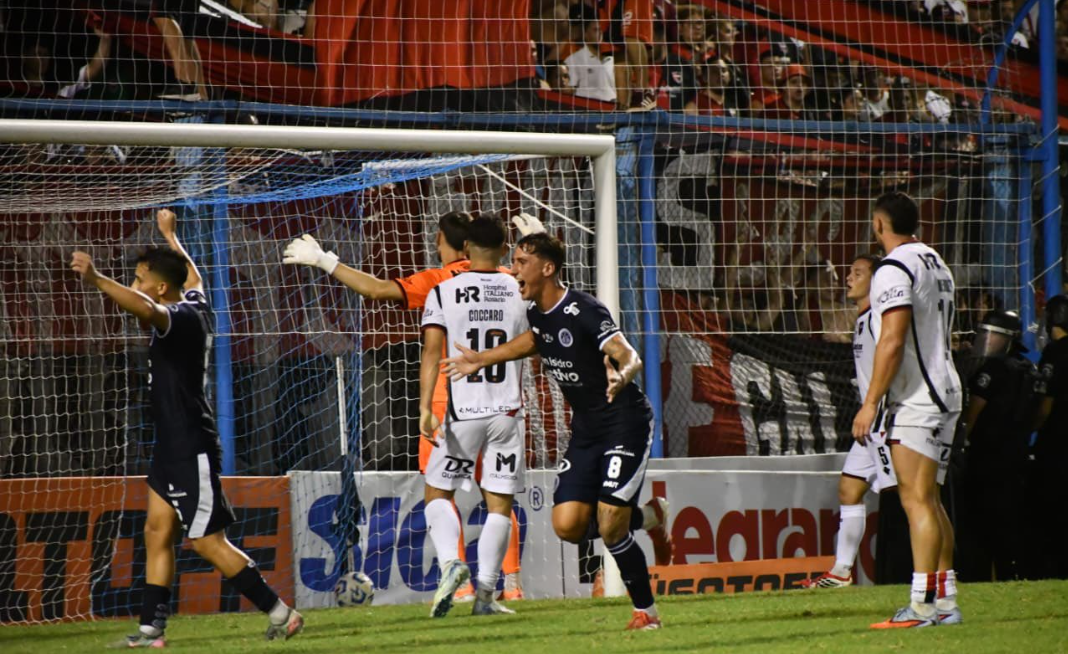 Fracaso en Rafaela: Newell’s cayó ante Acassuso y se despidió de la Copa Argentina | Deportes