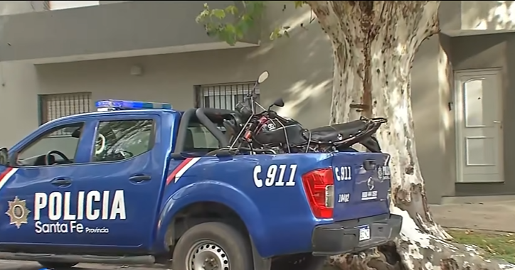 Montevideo y Valparaíso: un automóvil impactó contra una motocicleta | Rosario y la región