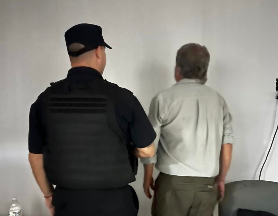 Violencia armada en zona sur: un detenido y un auto secuestrado tras un ataque a balazos | Rosario y la región