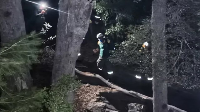 Subían un cerro en Bariloche y su bebé cayó desde varios metros de altura | Información General