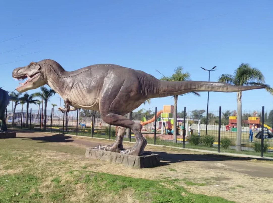 Puerto de las Infancias estrena “Tierra de Dinosaurios”: un parque temático a minutos de Rosario | Rosario y la región