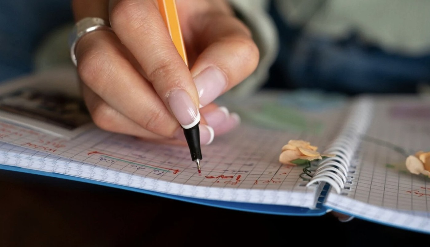 Qué revela la forma de escribir sobre la personalidad, según la psicología | Curiosidades