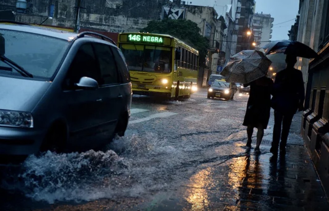 Alerta amarillo en Rosario: semana con lluvias, tormentas y posible granizo | Rosario y la región