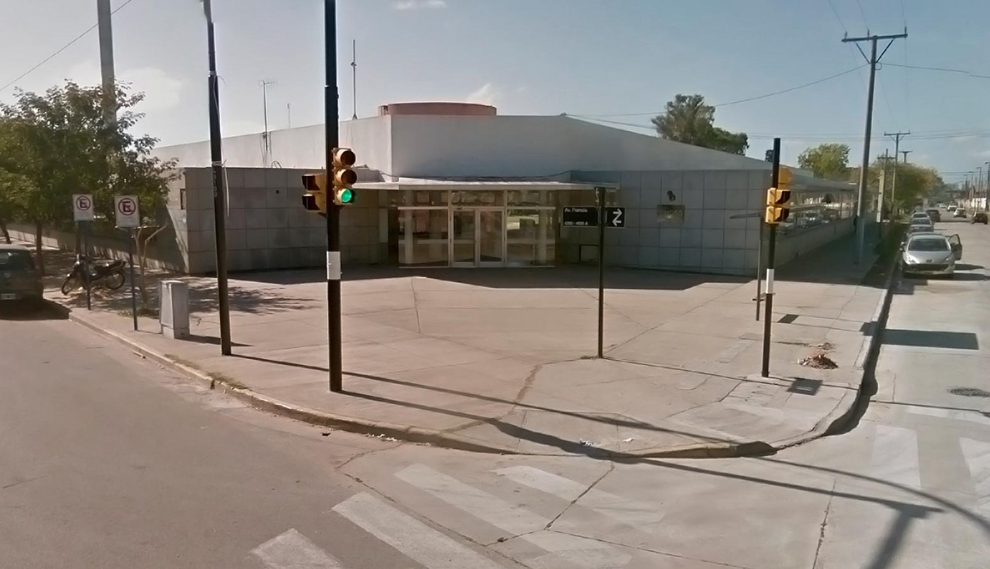 Tras la muerte de una niña por ingerir ácido, buscan restringir el ingreso de niños a consultorios | Información General