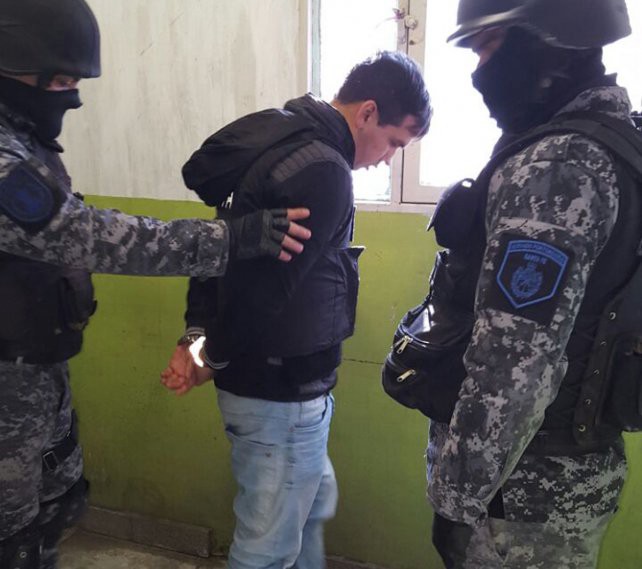 Por un error, “Monchi Cantero” pasó una noche detenido en la misma celda que otros miembros de Los Monos | Información General