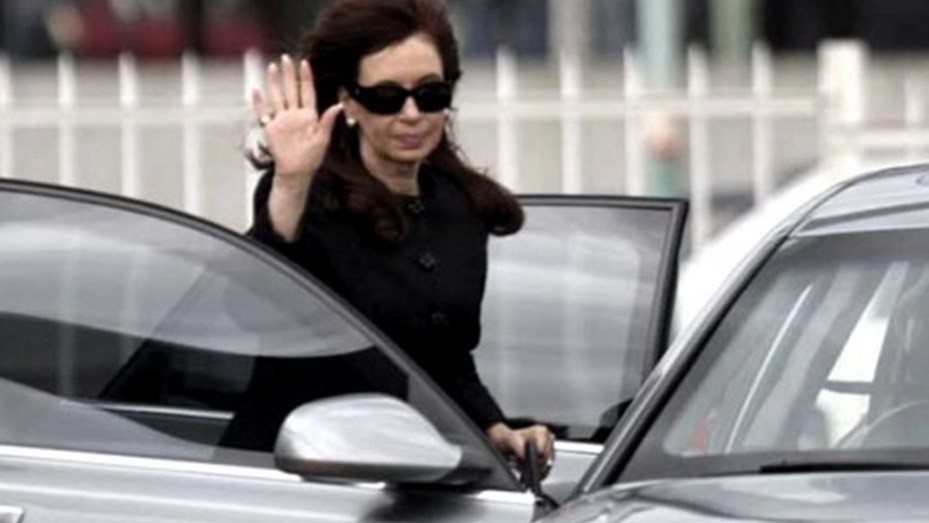 El juez Bonadio citó a Cristina para este miércoles por el dólar futuro | Información General