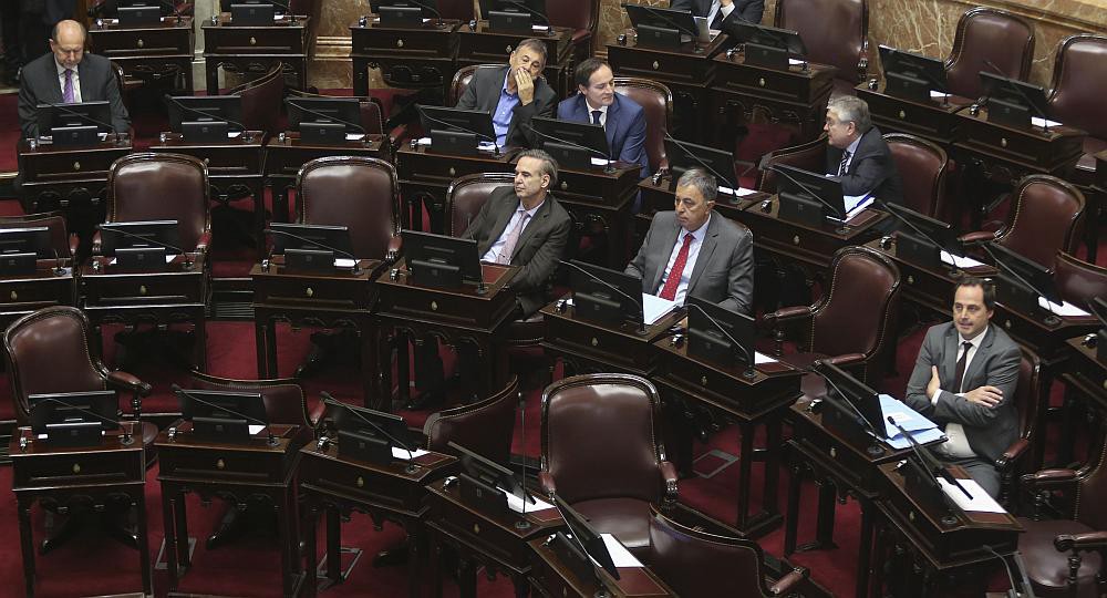 Allanamientos a Cristina Kirchner: por falta de quórum, fracasó la sesión en el Senado | Información General