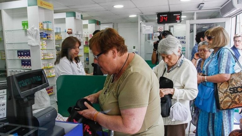 Macri aseguró que no se caerá el acuerdo con los laboratorios para realizar descuentos a jubilados | Información General