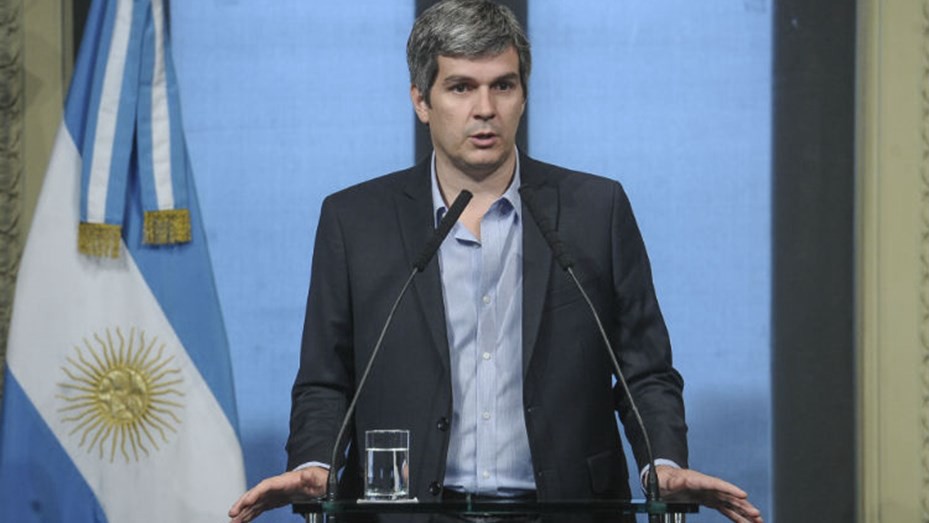 Marcos Peña ratificó que se buscará modificar el impuesto a las ganancias | Información General