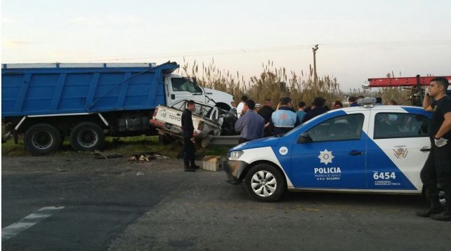 Dos personas fallecieron en un fuerte choque frontal en el comienzo de la ruta 34 | Información General