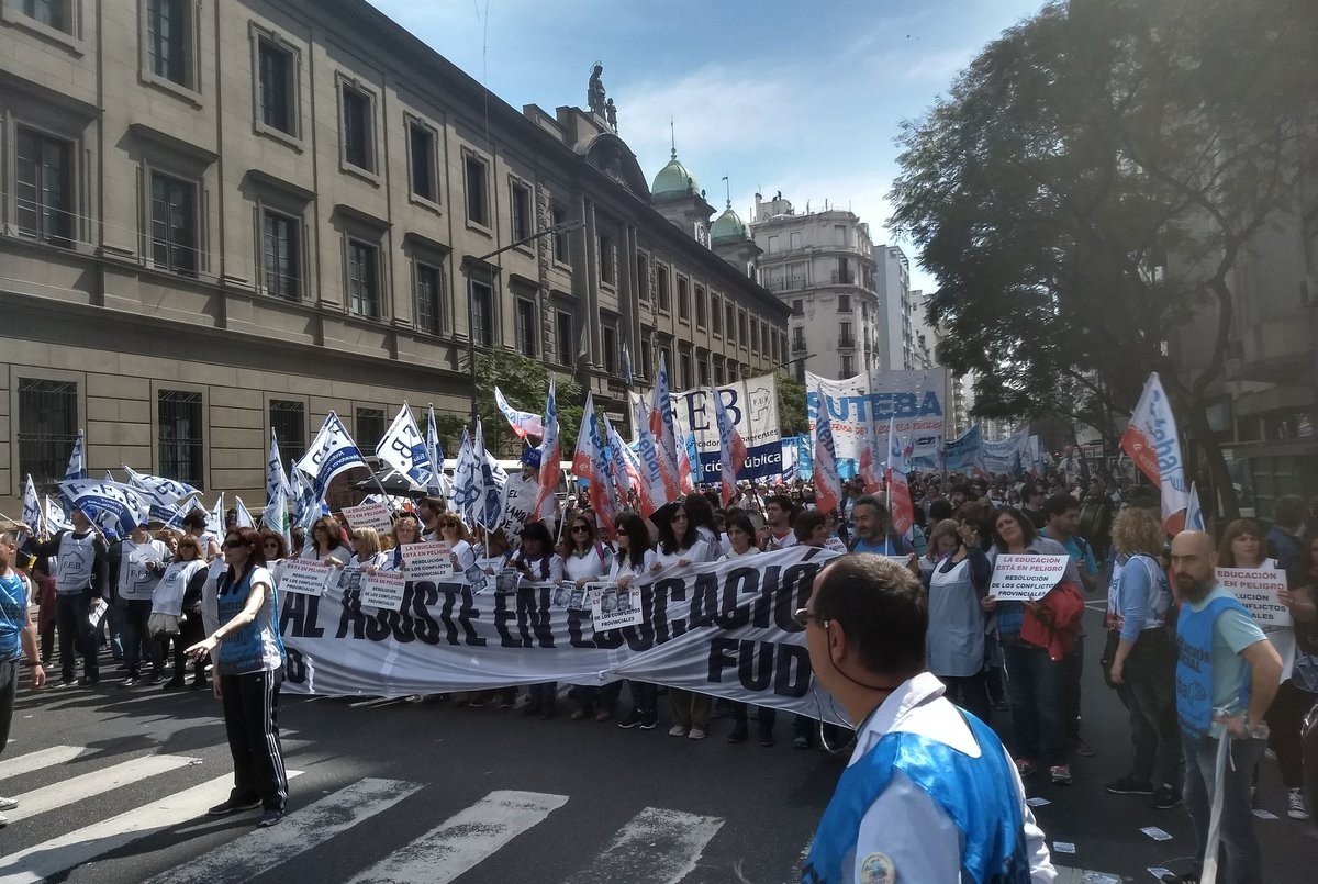 Paro nacional y masiva movilización al Congreso convocada por Ctera | Información General