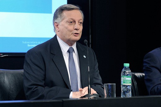 El ministro Aranguren decidió desprenderse de sus acciones en la empresa Shell | Información General