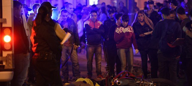 Un joven fue abatido cuando intentó robar la moto de dos policías encubiertos | Información General