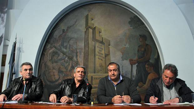 La CGT aprobó el bono de 2 mil pesos y se suma al pedido de una Ley de Emergencia Social | Información General