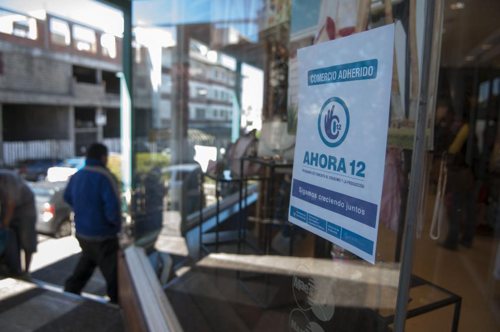 El Gobierno quiere ampliar el plan "Ahora 12" a 18 cuotas para fomentar el consumo | Información General