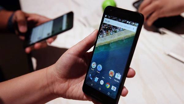 El Gobierno prorrogó hasta el 31 de enero el programa de acceso a celulares 4G | Información General