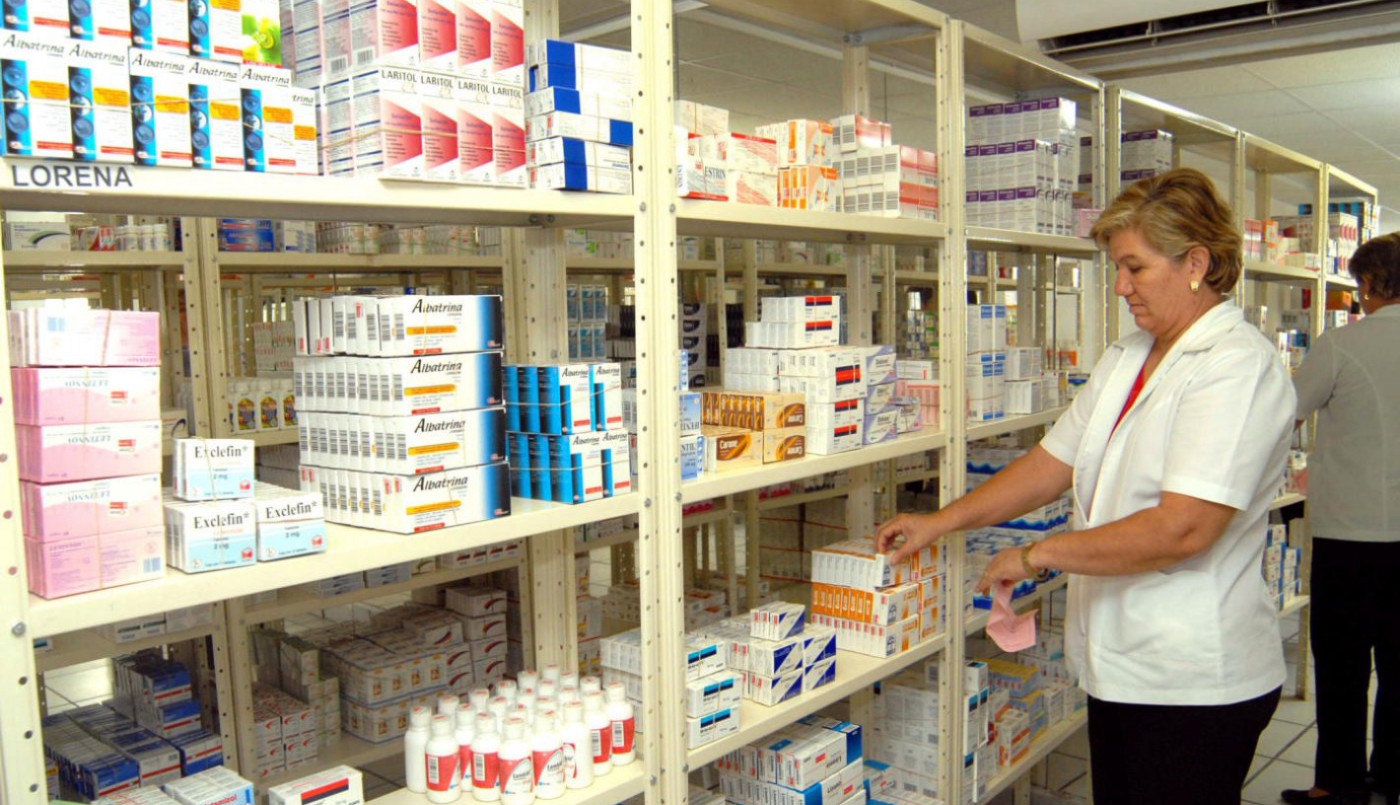 Farmacias de todo el país suspendieron el crédito a los afiliados de PAMI | Información General