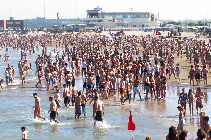 Mar del Plata recibió 620.000 turistas durante la primera quincena de enero | Información General