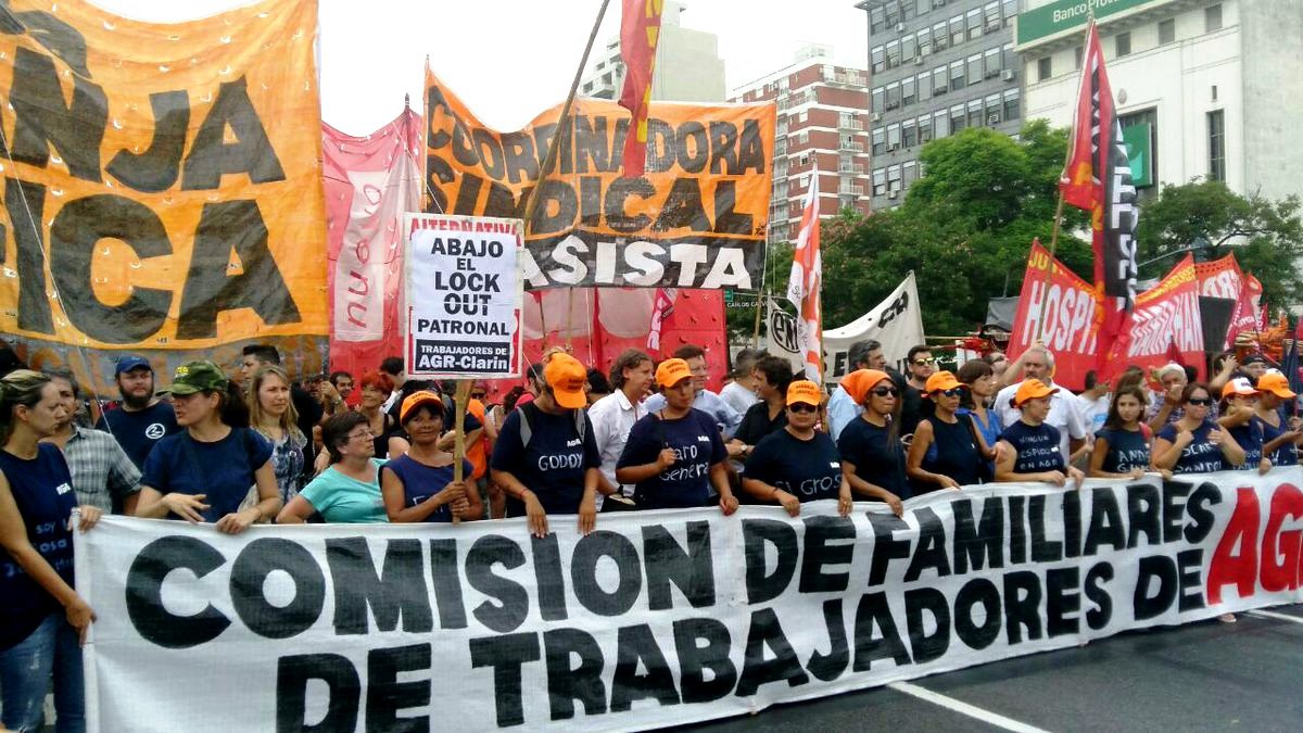 Trabajadores de AGR cortaron la autopista en reclamo por la reincorporación de 380 empleados despedidos | Información General